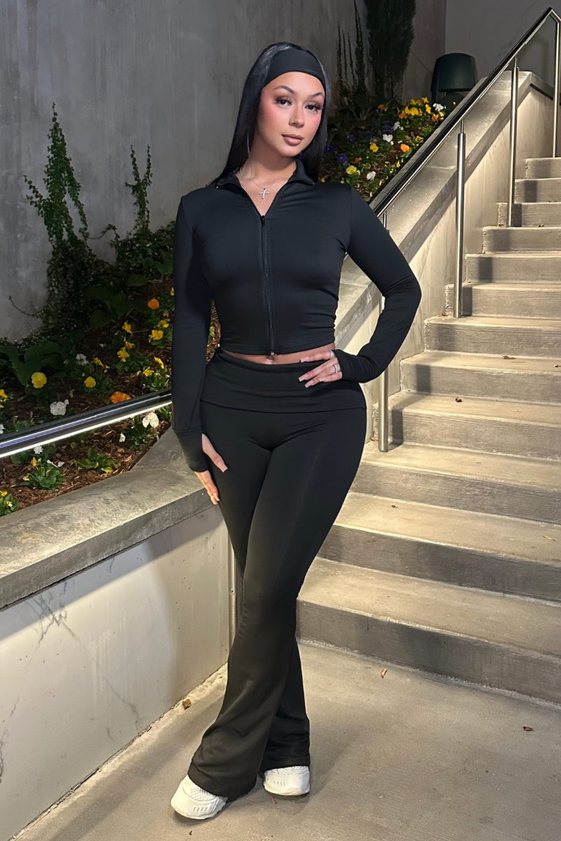 The Leisure Set - Black